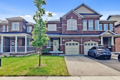 24 Accent Cir, Brampton, ON, L7A0L2 | Card Image