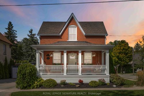 213 Second St, Stouffville, ON, L4A1B9 | Card Image