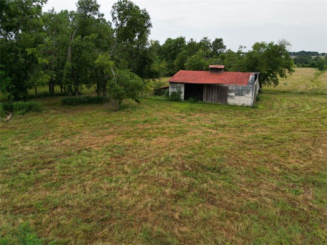 231 Fm 100, Home with 0 bedrooms, 0 bathrooms and null parking in Honey Grove TX | Image 22