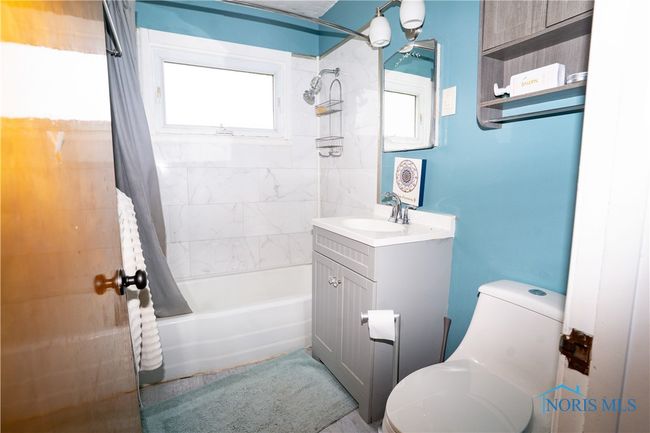1702 Hopkins St, House other with 3 bedrooms, 1 bathrooms and 1 parking in Defiance OH | Image 24