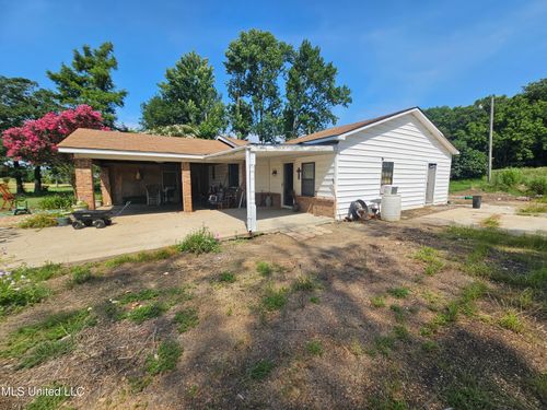3297 State Highway 12 E, Belzoni, MS, 39038-4968 | Card Image