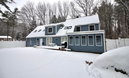 70 Hillside Dr, Henniker, NH, 03242-3255 | Card Image