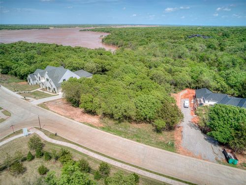 14008 Shoreline Blvd, Edmond, OK, 73013 | Card Image