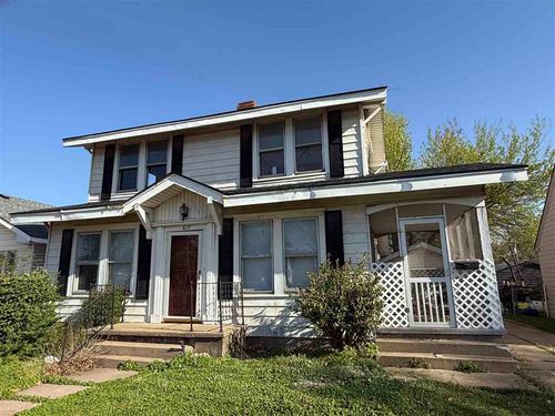 617 W Otoe Ave, Ponca City, OK, 74601-6014 | Card Image