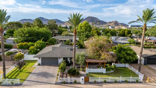 126 W Seldon Ln, Phoenix, AZ, 85021-4551 | Card Image