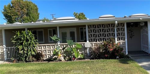 1551 M5-113K Homewood, Seal Beach, CA, 90740 | Card Image