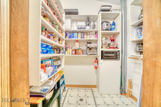 Pantry | Image 25