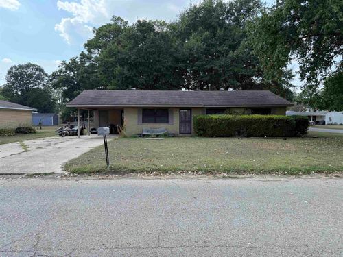 201 Hall St, Bay, AR, 72411-9706 | Card Image