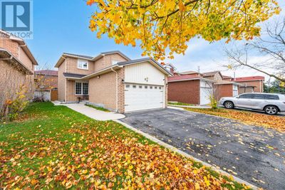 90 Toba Cres, House other with 4 bedrooms, 3 bathrooms and 6 parking in Brampton ON | Image 3