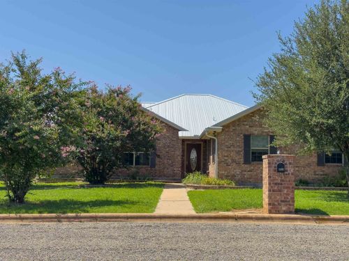 1202 E Wallace St, Llano, TX, 78643-2433 | Card Image