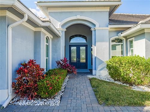 395 Sapphire Way Sw, Vero Beach, FL, 32968-3902 | Card Image