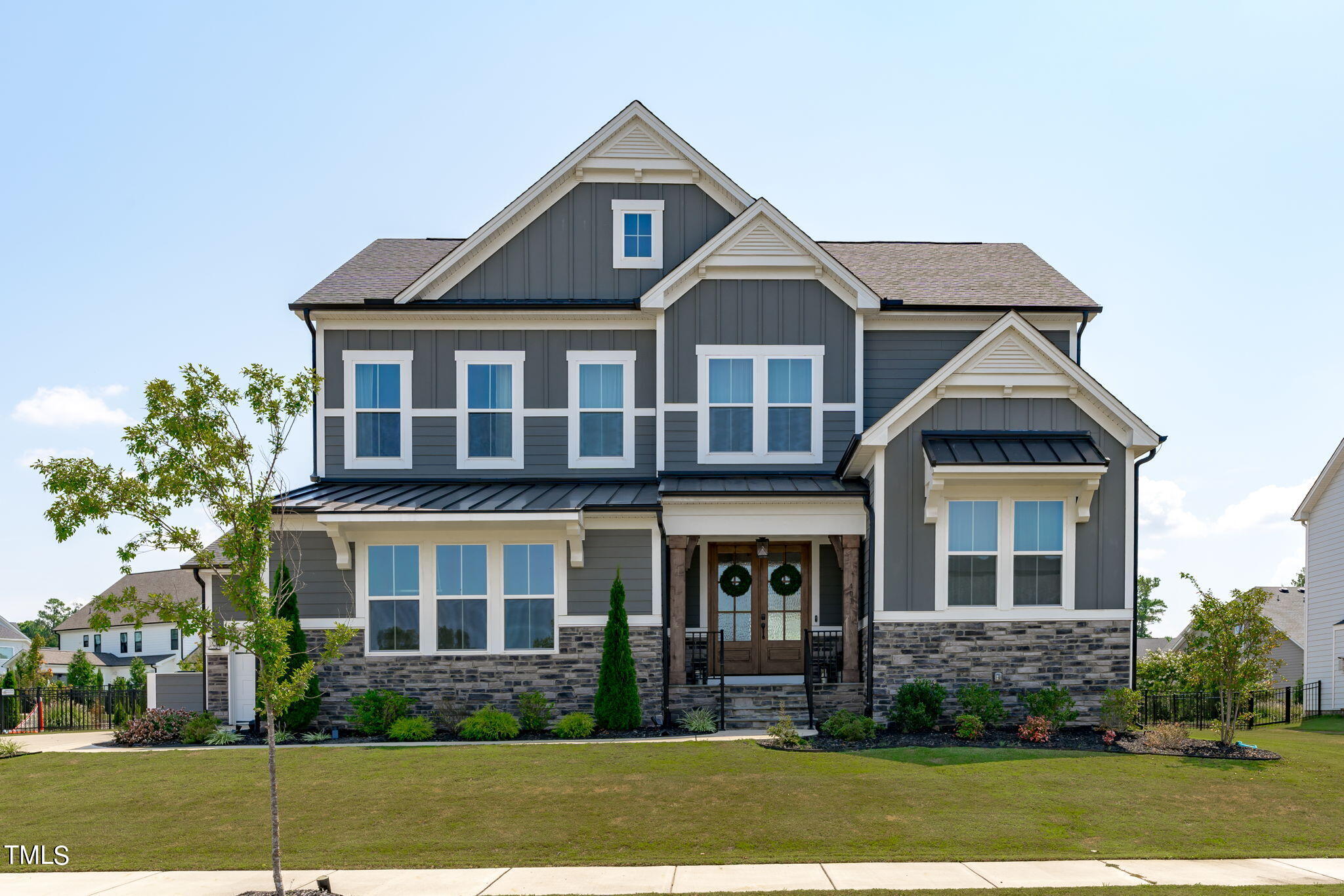Silent Cove Ln, Holly Springs, NC 27540
