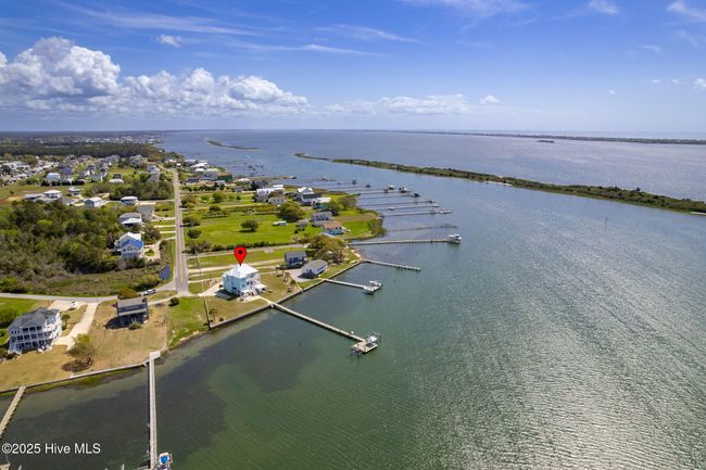 389 Live Oak Rd, House other with 3 bedrooms, 3 bathrooms and null parking in Newport NC | Image 85