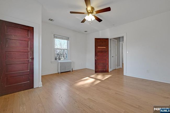 276 Werimus Rd, House other with 4 bedrooms, 3 bathrooms and null parking in Woodcliff Lake NJ | Image 23