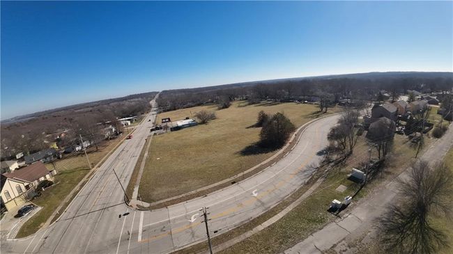 7905 High Grove Rd, Home with 0 bedrooms, 0 bathrooms and null parking in Grandview MO | Image 16