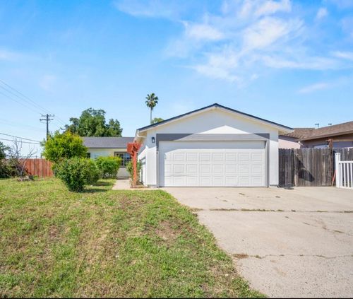 7444 Larchmont Dr, North Highlands, CA, 95660-2706 | Card Image