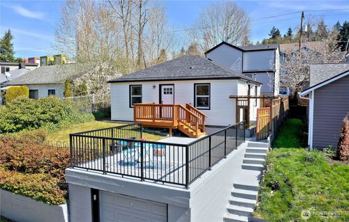 4832 25th Ave Sw, Seattle, WA, 98106-1318 | Card Image