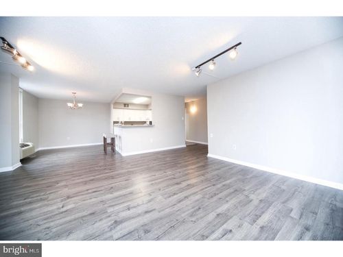 apt-1620-666 W Germantown Pike, PLYMOUTH MEETING, PA, 19462-2200 | Card Image