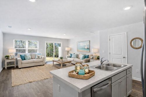 4692 Palm View Cir, North Charleston, SC, 29418-5023 | Card Image