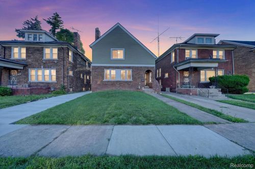 9330 Wildemere St, Detroit, MI, 48206-1900 | Card Image