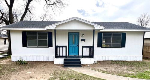 406 E Brazos St, Groesbeck, TX, 76642-1581 | Card Image