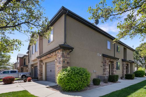 635 N 220 E, Salem, UT, 84653-5553 | Card Image