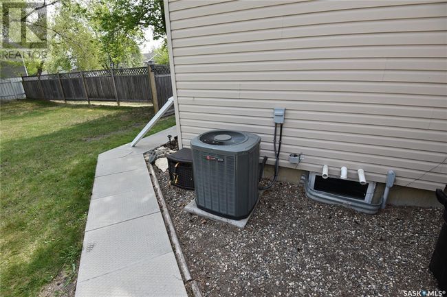 105 7 Ave E, House other with 4 bedrooms, 1 bathrooms and null parking in Nipawin SK | Image 9