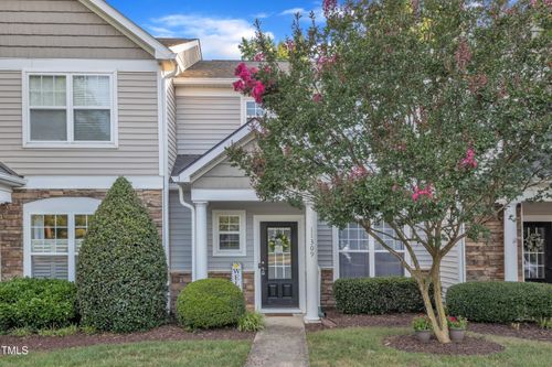 11309 Shadow Elms Ln, Raleigh, NC, 27614-7061 | Card Image