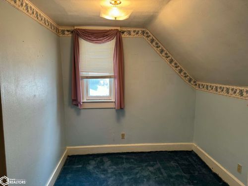 307 W Linn Street, Marshalltown, IA, 50158 | Card Image