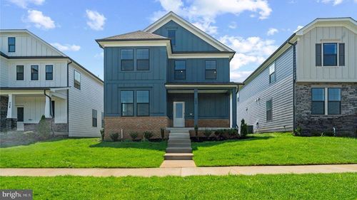 461 Hanson St, FREDERICK, MD, 21701-1252 | Card Image
