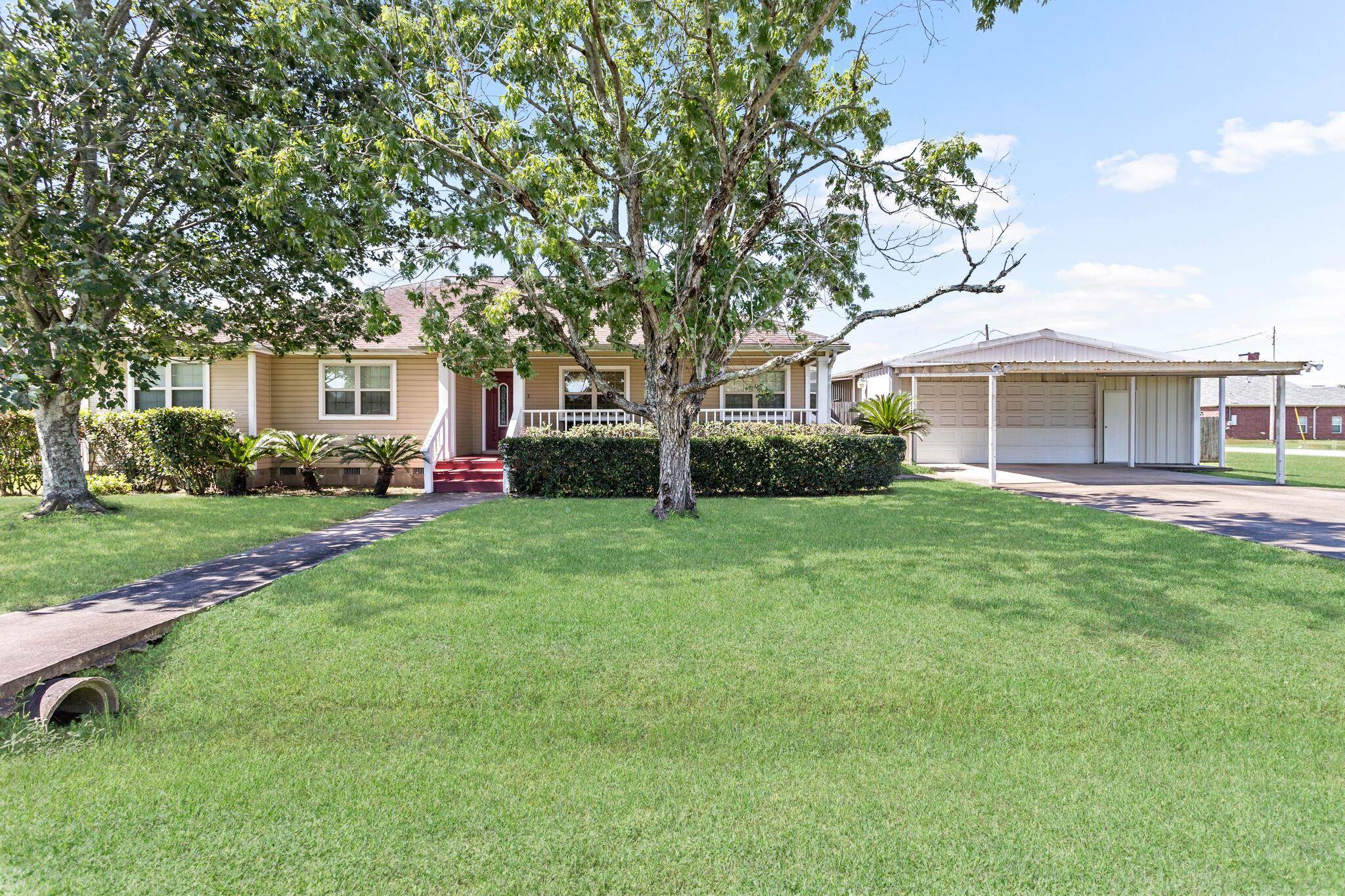 Shirley St, Port Arthur, TX 77640