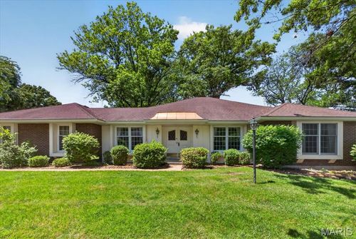 12310 Gaillard Dr, Creve Coeur, MO, 63141-7407 | Card Image