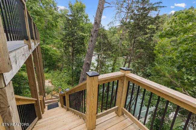 240 Jolene Way, House other with 3 bedrooms, 4 bathrooms and null parking in Sevierville TN | Image 6