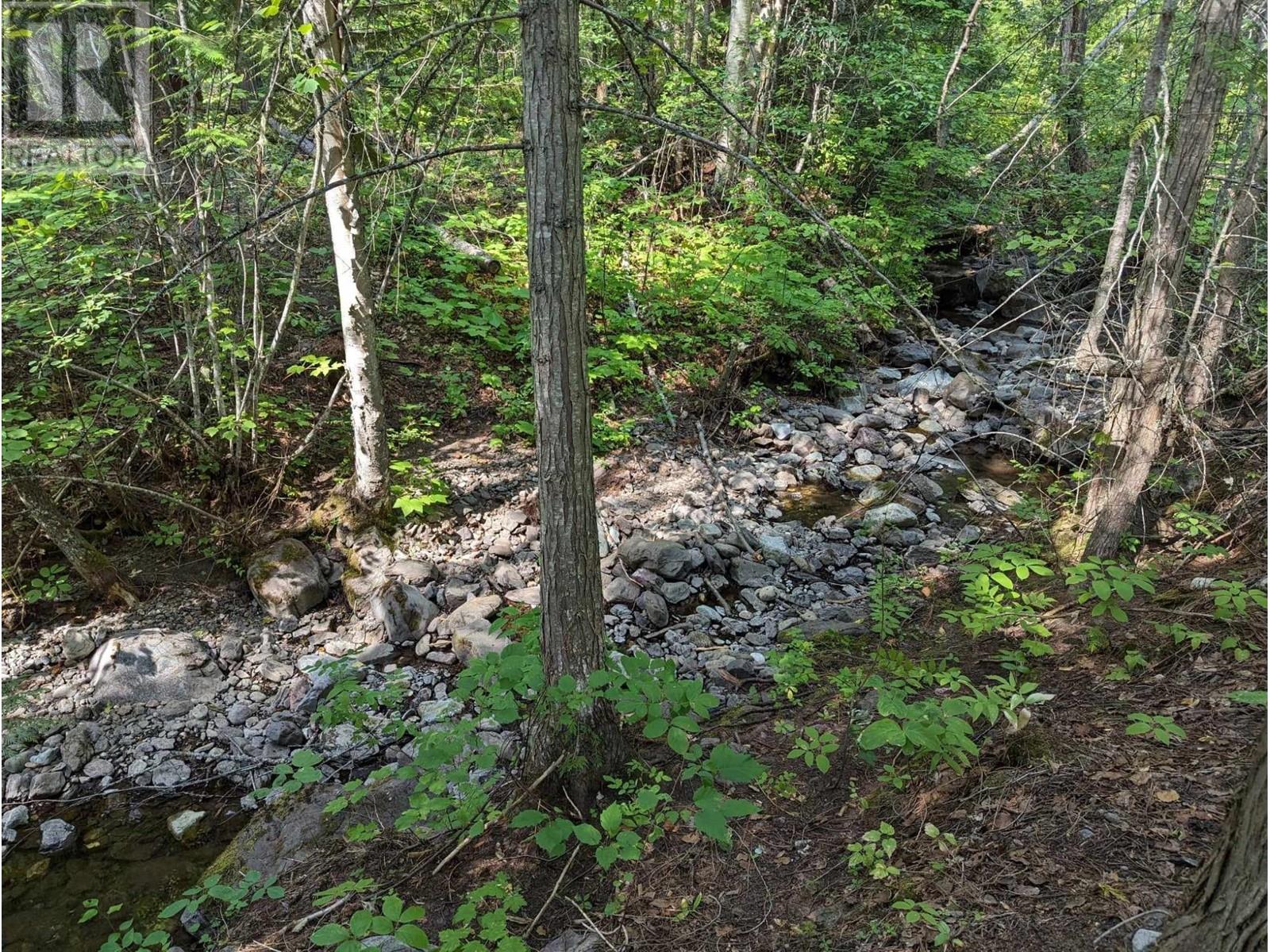 Land in Chase 5