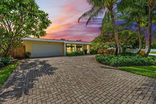 4410 Ne 17th Ave, Oakland Park, FL, 33334-5514 | Card Image