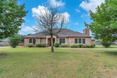 1921 Willow Bend Dr, Oak Leaf, TX, 75154-3871 | Card Image