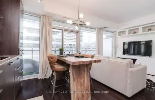 512-14 York St, Toronto, ON, M5J0B1 | Card Image