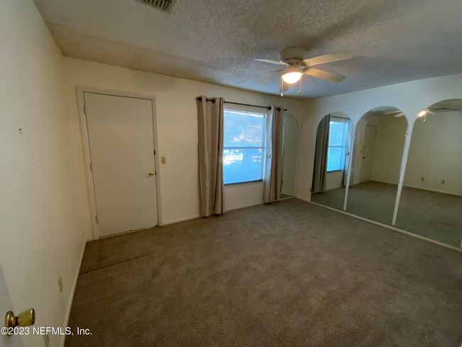 Exterior door leads to screened in porch | Image 4