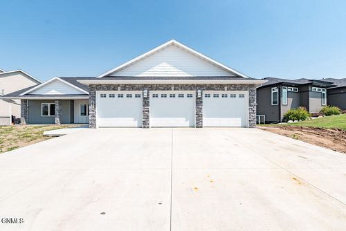 1610 Harp Hawk Drive, Bismarck, ND, 58503 | Card Image