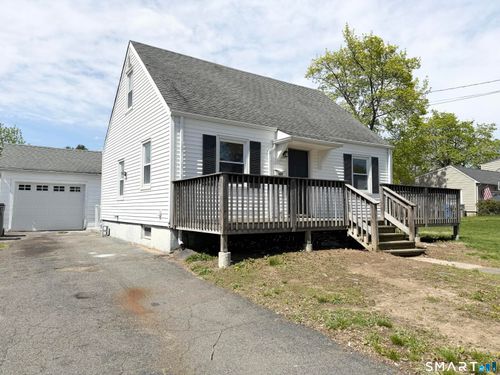 102 Benham St, Bristol, CT, 06010-7513 | Card Image