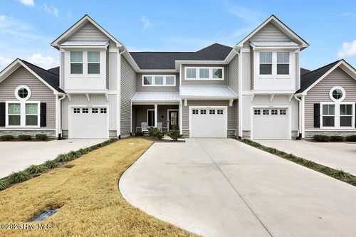 7402 Springwater Dr, Wilmington, NC, 28411-6220 | Card Image