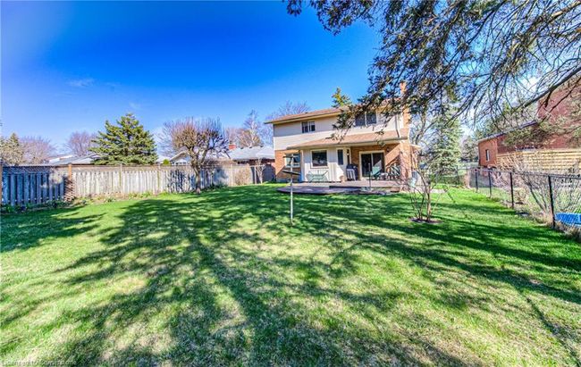 422 Forestlawn Rd, House other with 3 bedrooms, 3 bathrooms and 6 parking in Waterloo ON | Image 46