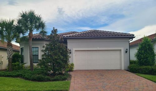537 Se Crathes St, Port St. Lucie, FL, 34984-8405 | Card Image