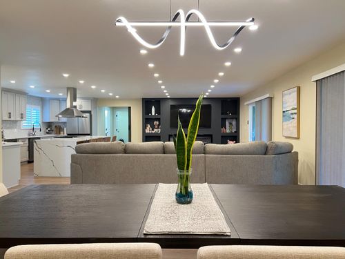 5686 N Briarwood Ave, Fresno, CA, 93711-2503 | Card Image