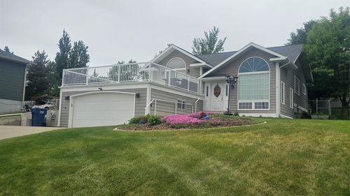 309 29th Ave Ne, Great Falls, MT, 59404-1005 | Card Image