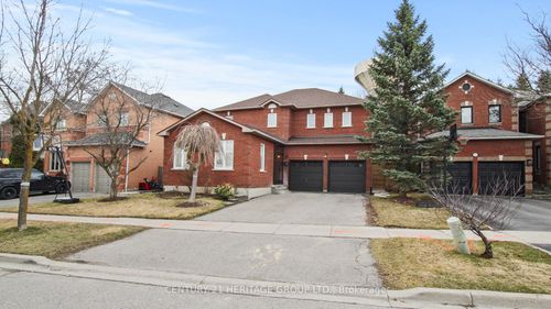 160 Carlyle Cres, Aurora, ON, L4G6P8 | Card Image
