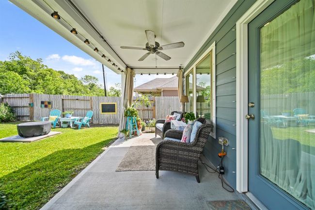 1174 Filly Creek Dr, House other with 3 bedrooms, 2 bathrooms and 2 parking in Alvin TX | Image 19