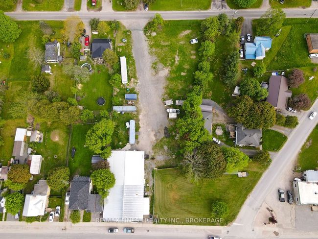 139 Main St, Home with 0 bedrooms, 2 bathrooms and null parking in Seeleys Bay ON | Image 25