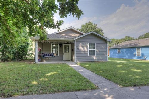 208 W Forest St, Pittsburg, KS, 66762-5108 | Card Image