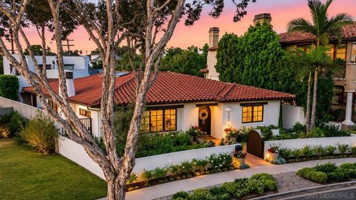 1130 Pine St, Coronado, CA, 92118 | Card Image